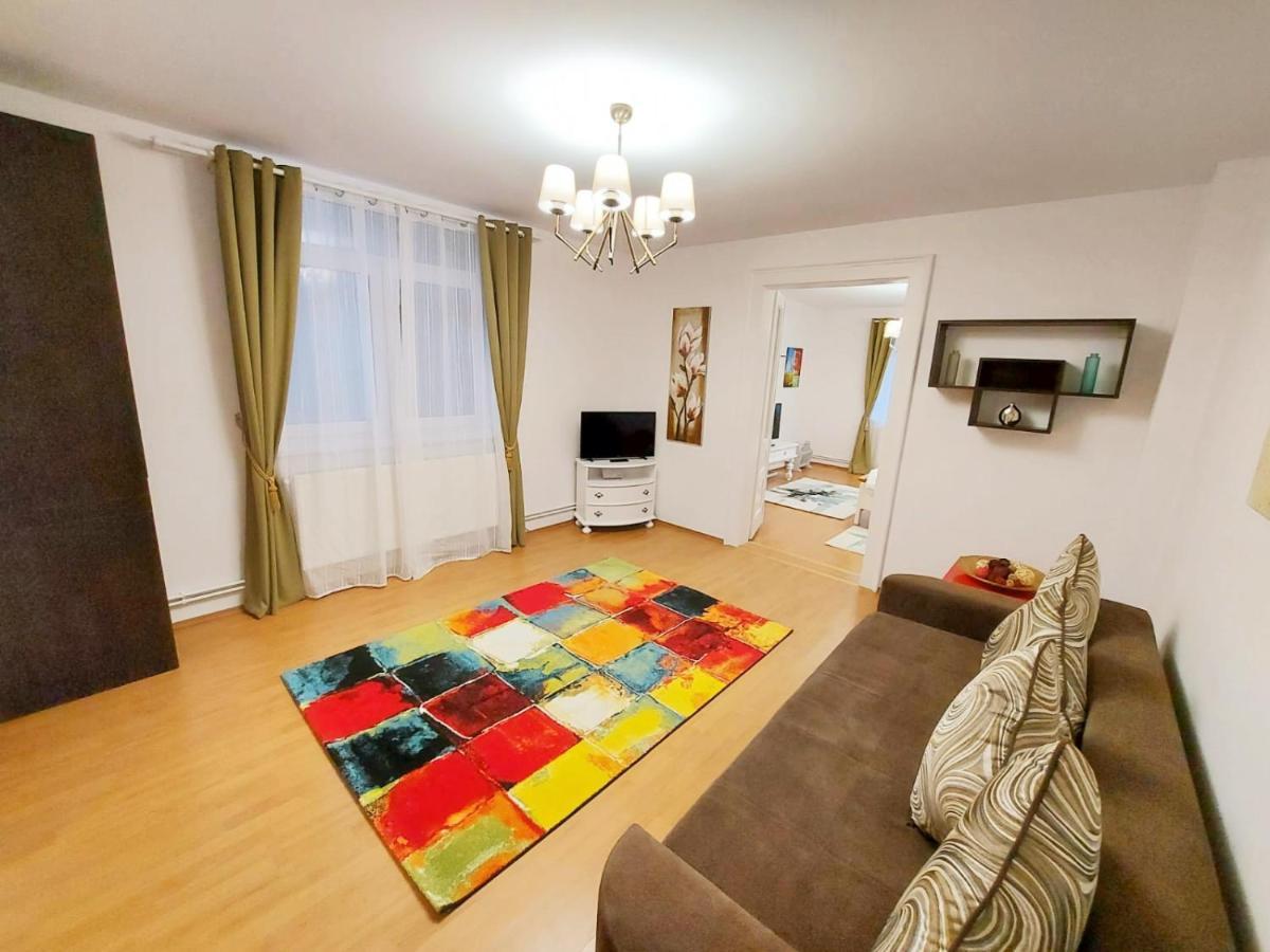 Casa Dusa - Apartament Crisstina Daire Braşov Dış mekan fotoğraf